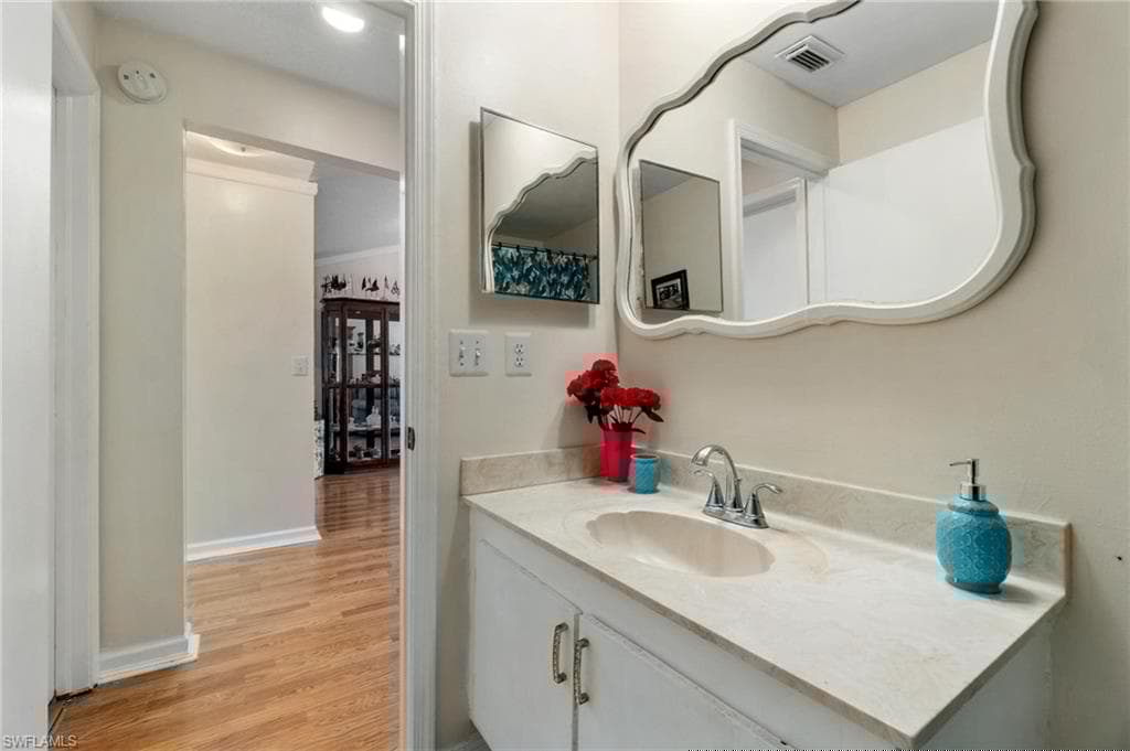 3491 County Barn Rd E201, Naples, FL 34112-24
