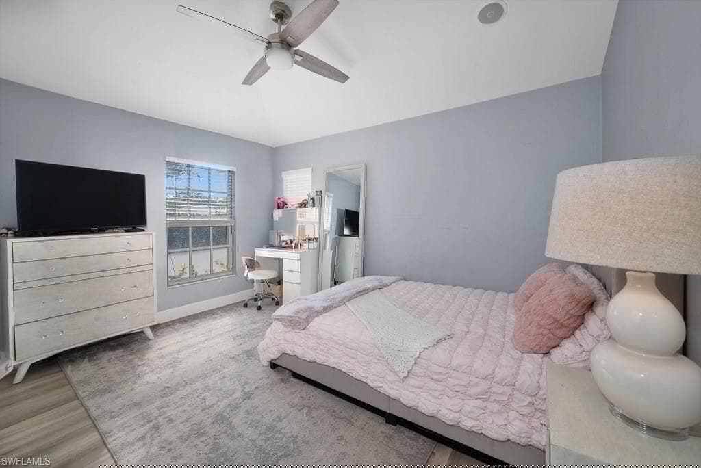 5138 Kristin Ct, Naples, FL 34105-12