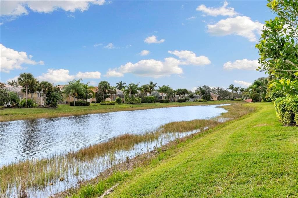 7912 Umberto Ct, Naples, FL 34114-28