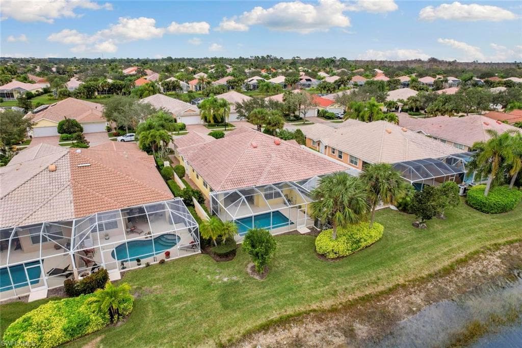 7912 Umberto Ct, Naples, FL 34114-30
