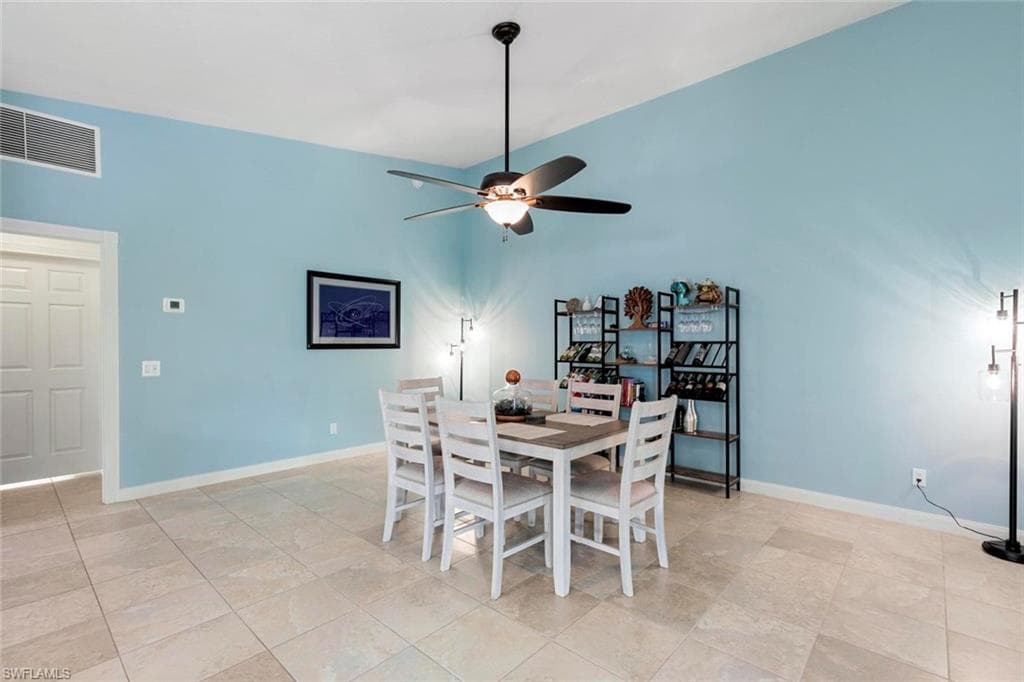 7912 Umberto Ct, Naples, FL 34114-8