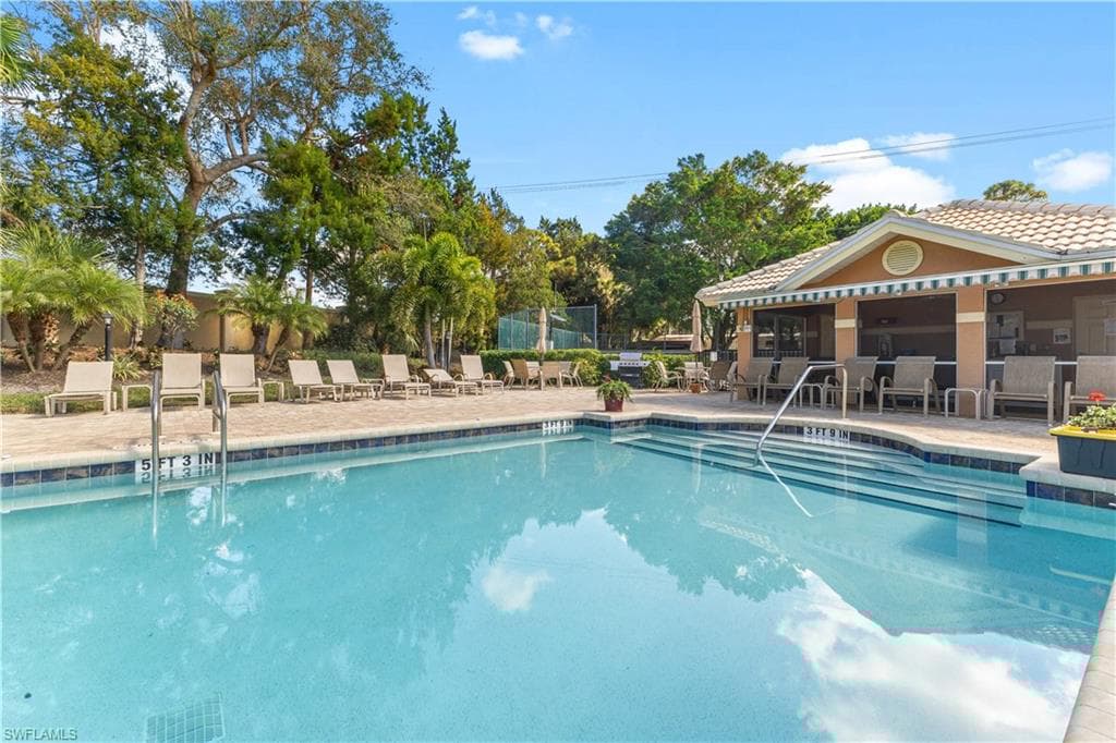 28060 Cavendish Ct 2512, Bonita Springs, FL 34135-28