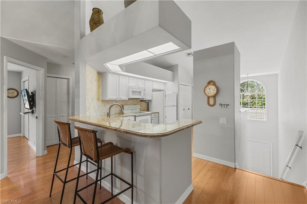 28060 Cavendish Ct 2512, Bonita Springs, FL 34135-4