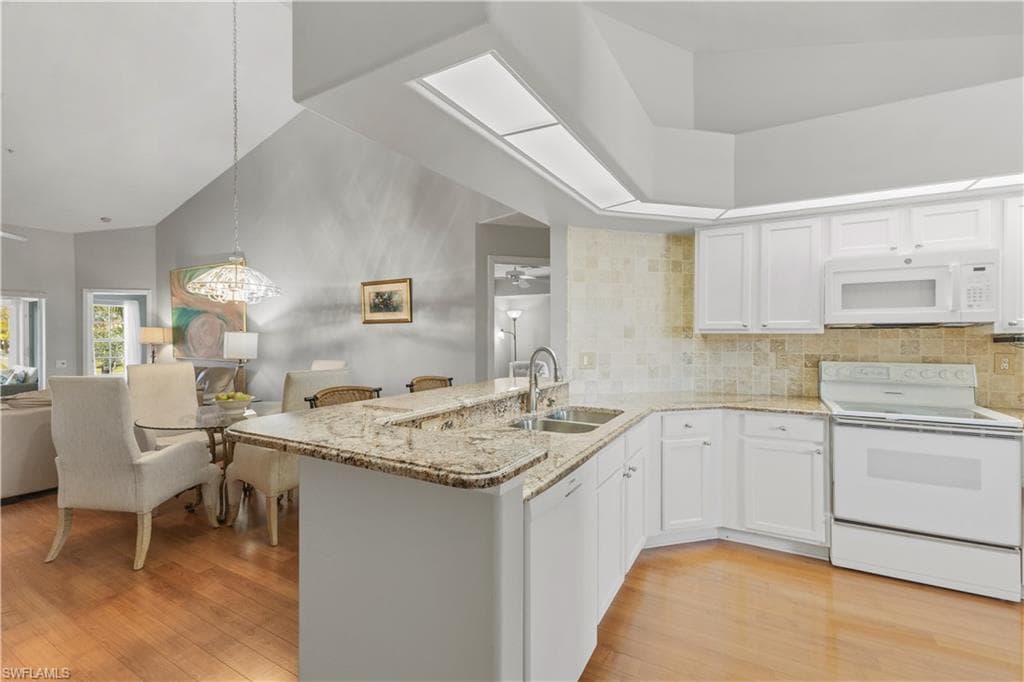 28060 Cavendish Ct 2512, Bonita Springs, FL 34135-4