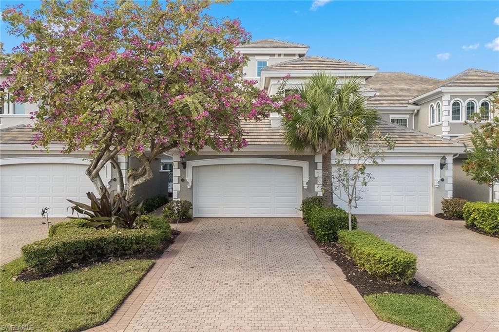 9229 Museo Cir 103, Naples, FL 34114-34