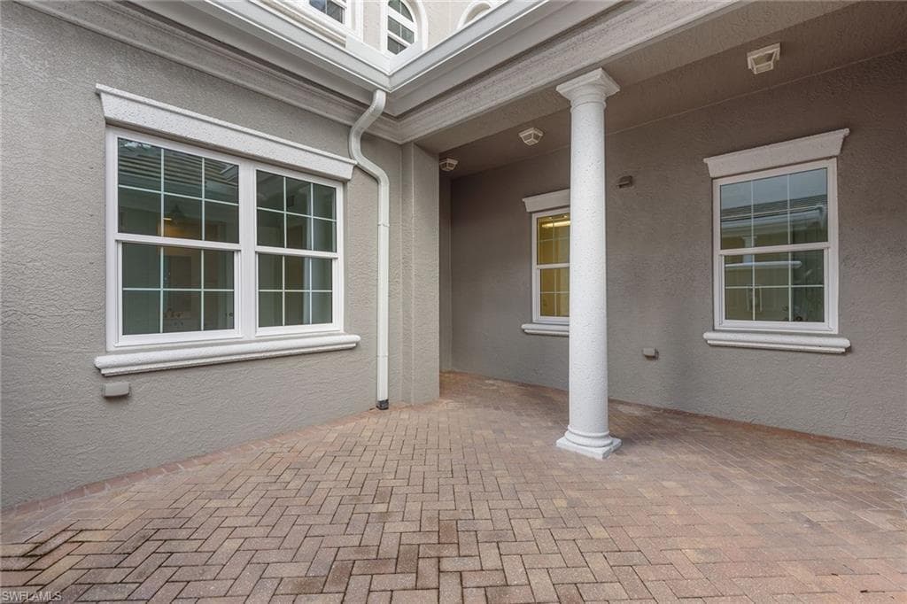 9229 Museo Cir 103, Naples, FL 34114-4