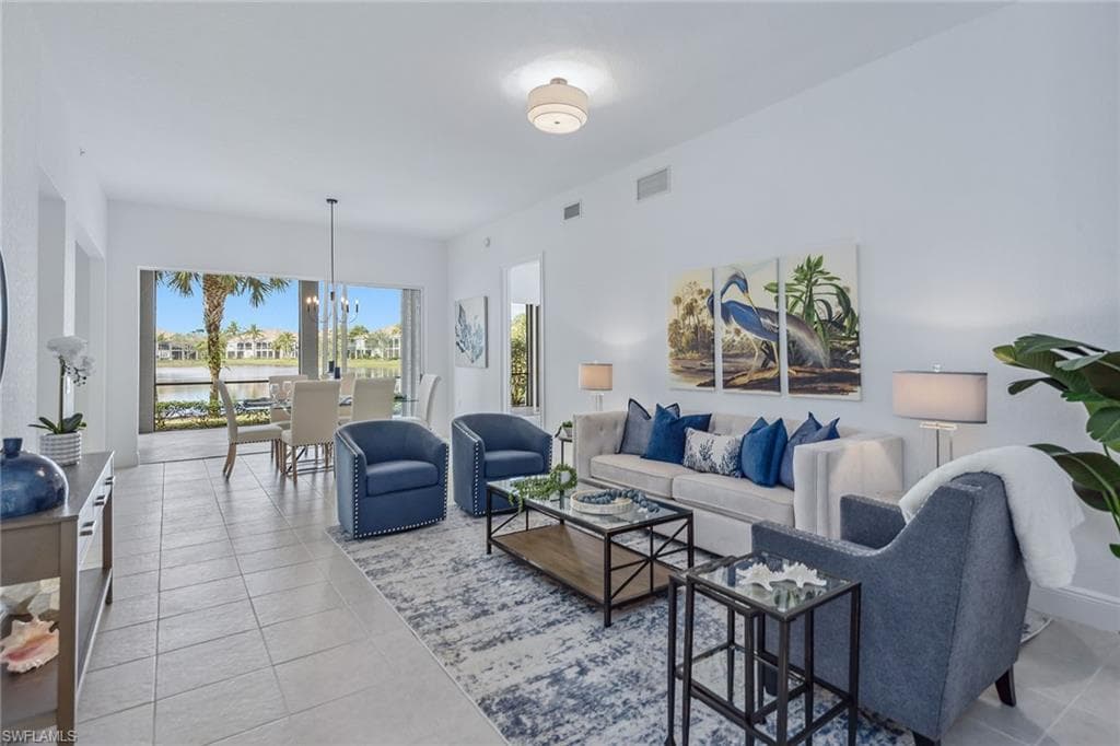 9229 Museo Cir 103, Naples, FL 34114-6