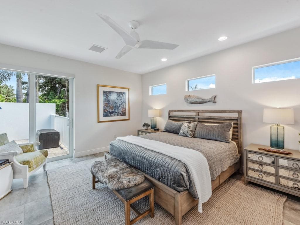 161 Tahiti Cir, Naples, FL 34113-19