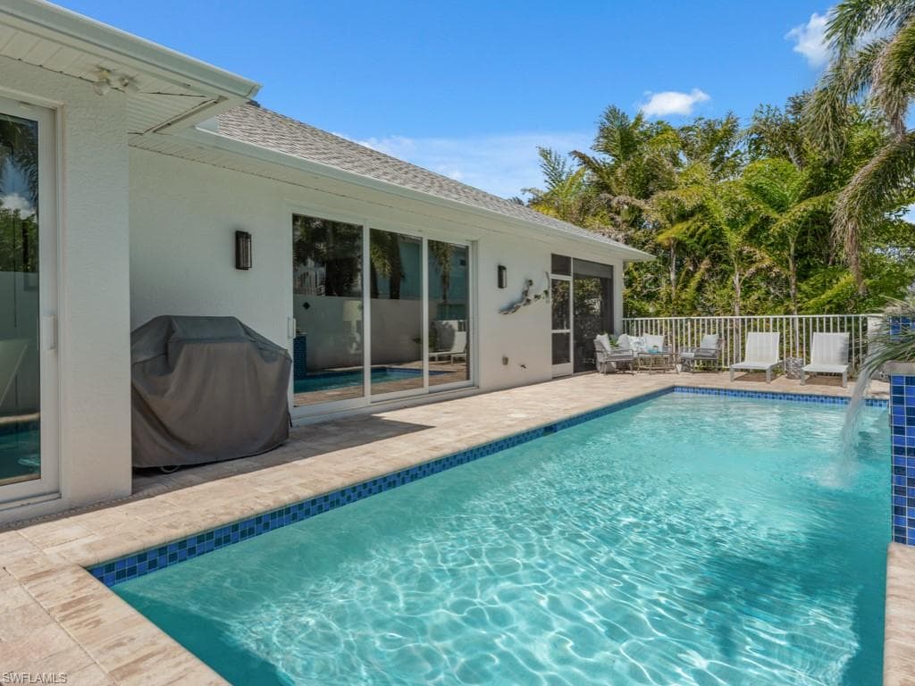 161 Tahiti Cir, Naples, FL 34113-30