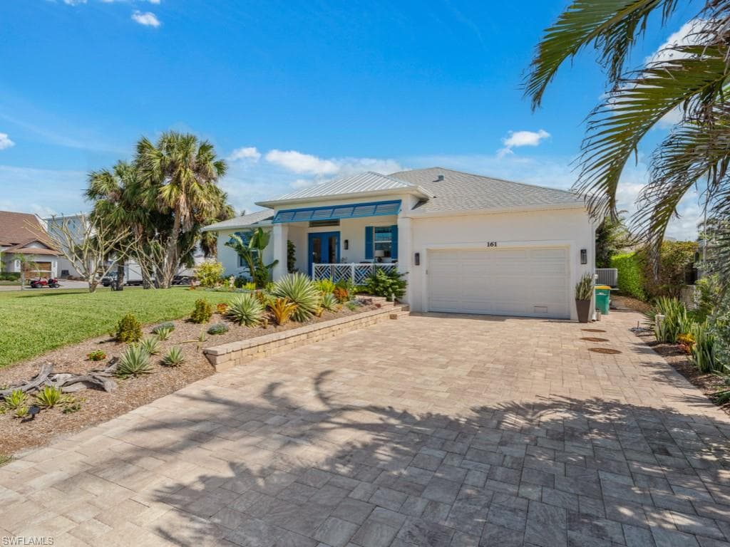 161 Tahiti Cir, Naples, FL 34113-4