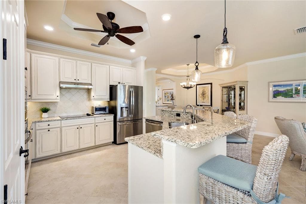 28131 Edenderry Ct, Bonita Springs, FL 34135-10