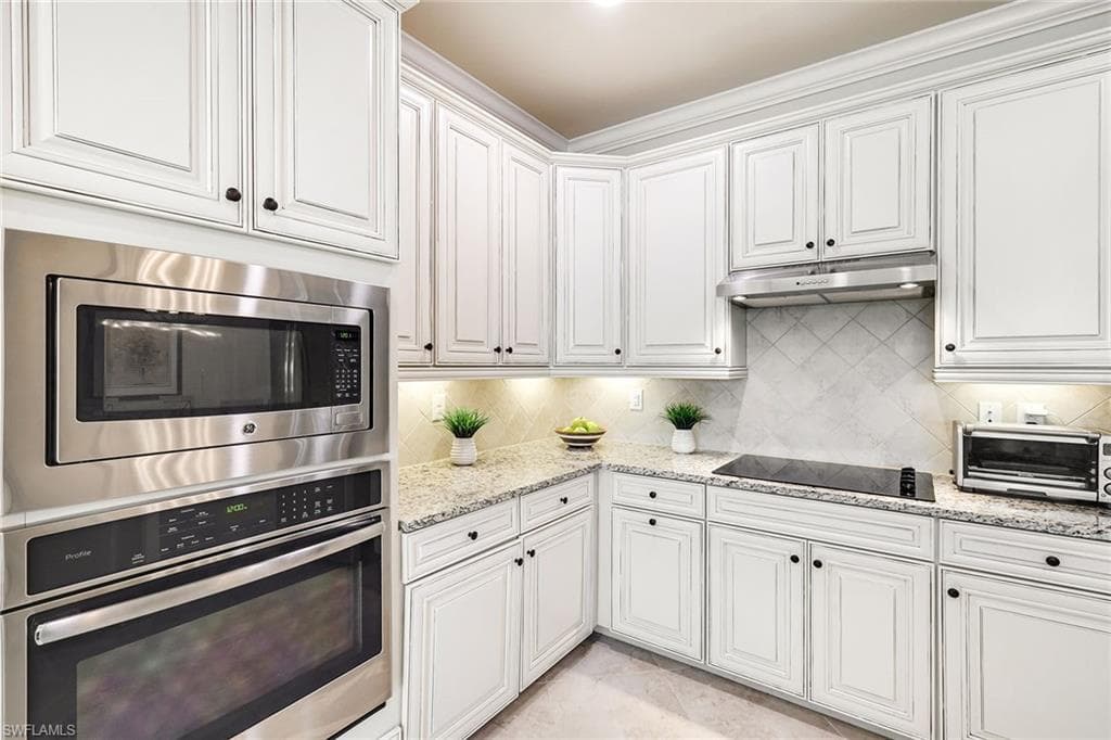 28131 Edenderry Ct, Bonita Springs, FL 34135-11