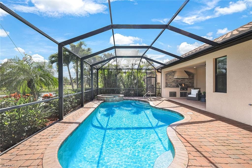 28131 Edenderry Ct, Bonita Springs, FL 34135-30
