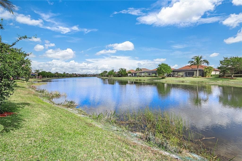 28131 Edenderry Ct, Bonita Springs, FL 34135-34