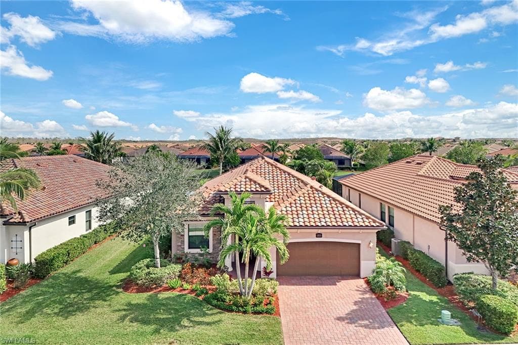 28131 Edenderry Ct, Bonita Springs, FL 34135-42