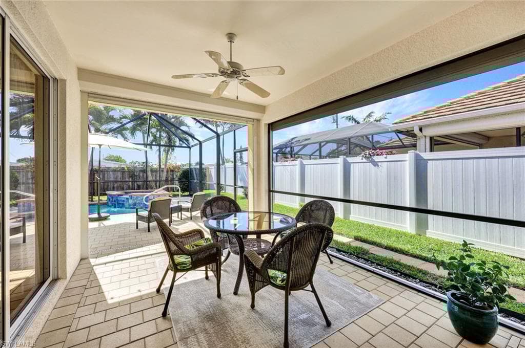 684 98th Ave N, Naples, FL 34108-22