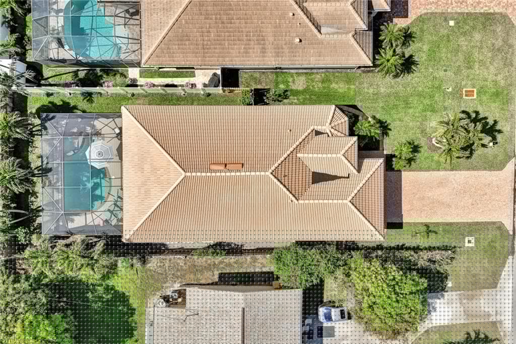 684 98th Ave N, Naples, FL 34108-27