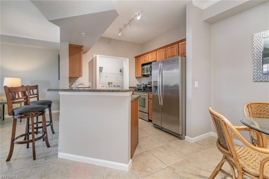 12965 Positano Cir 305, Naples, FL 34105-10