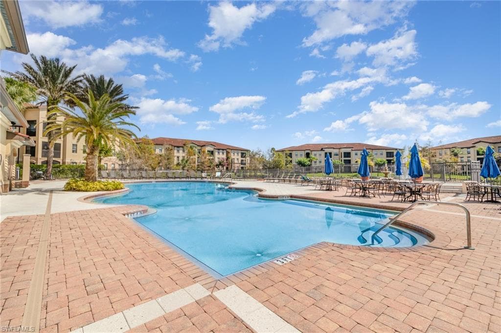 12965 Positano Cir 305, Naples, FL 34105-24