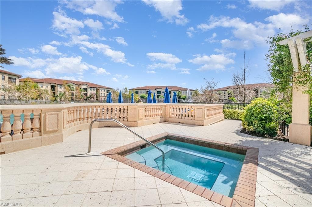 12965 Positano Cir 305, Naples, FL 34105-25