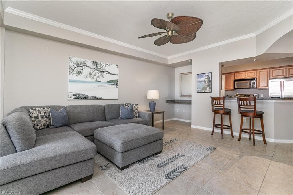 12965 Positano Cir 305, Naples, FL 34105-4