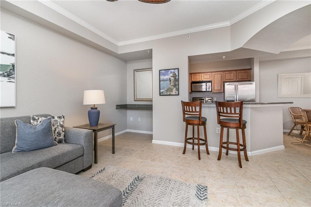 12965 Positano Cir 305, Naples, FL 34105-5