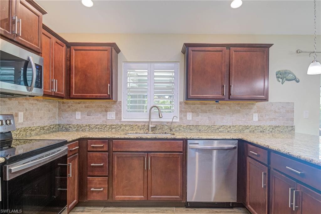 2759 Pascal Ave, North Port, FL 34286-7