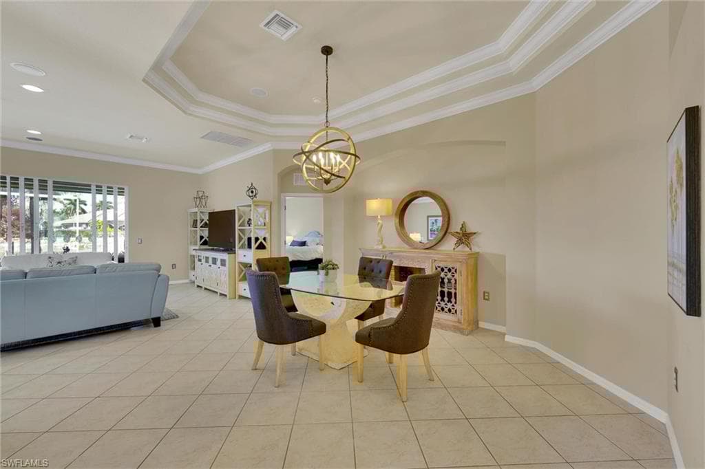 14291 Manchester Dr, Naples, FL 34114-21