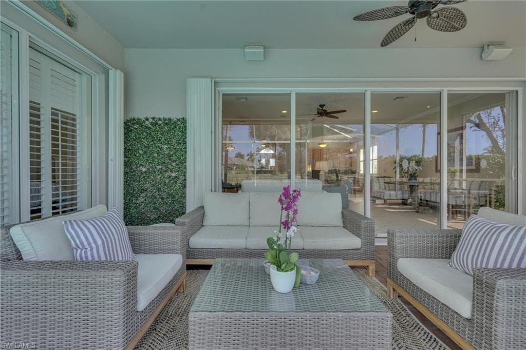 14291 Manchester Dr, Naples, FL 34114-27
