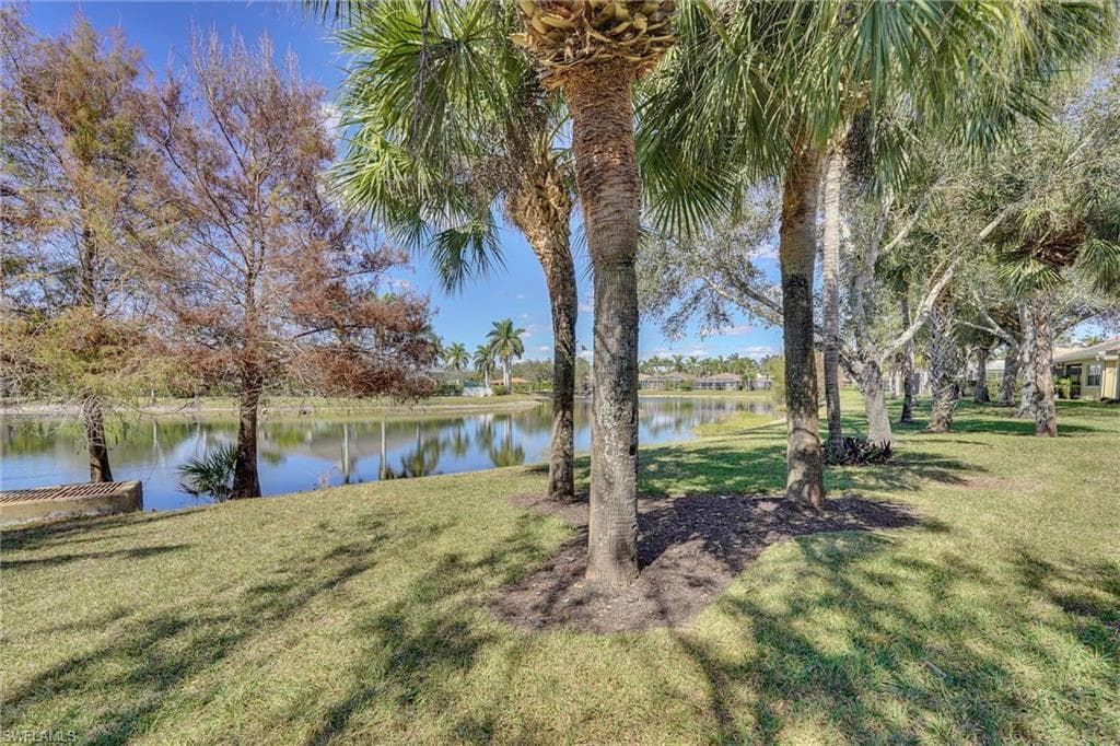 14291 Manchester Dr, Naples, FL 34114-34