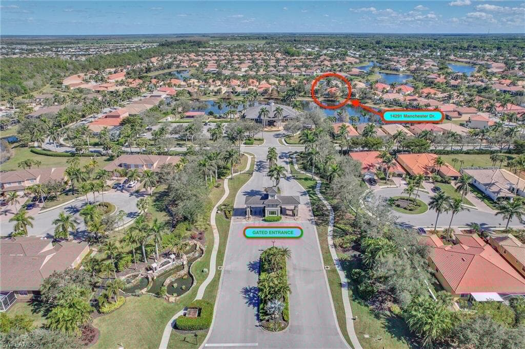 14291 Manchester Dr, Naples, FL 34114-37