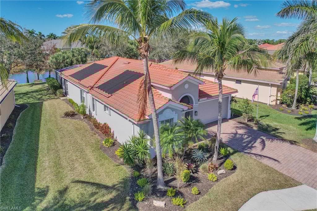 14291 Manchester Dr, Naples, FL 34114-7