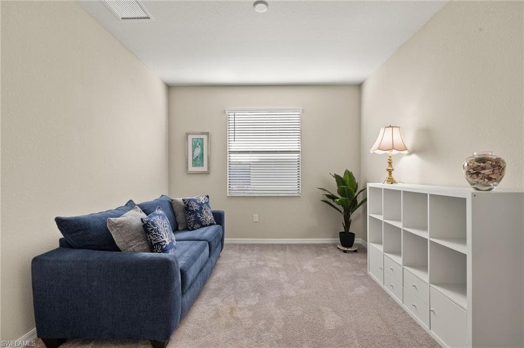 1606 Santiago Cir, Naples, FL 34113-16
