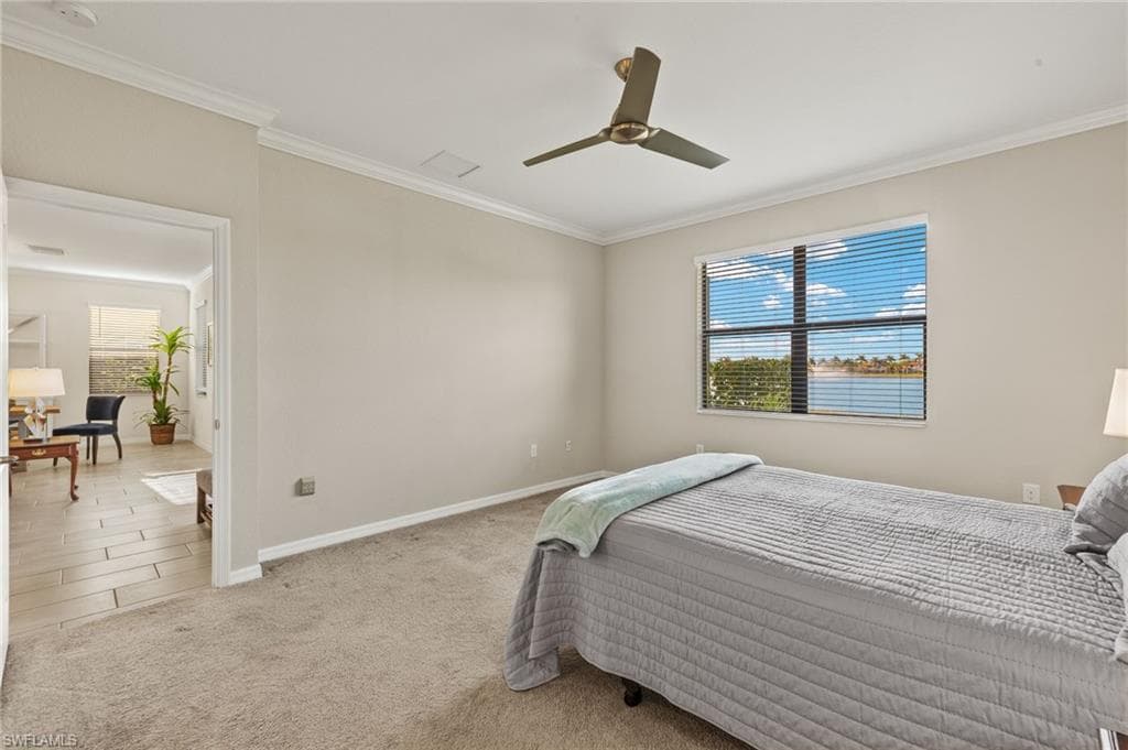 1606 Santiago Cir, Naples, FL 34113-19