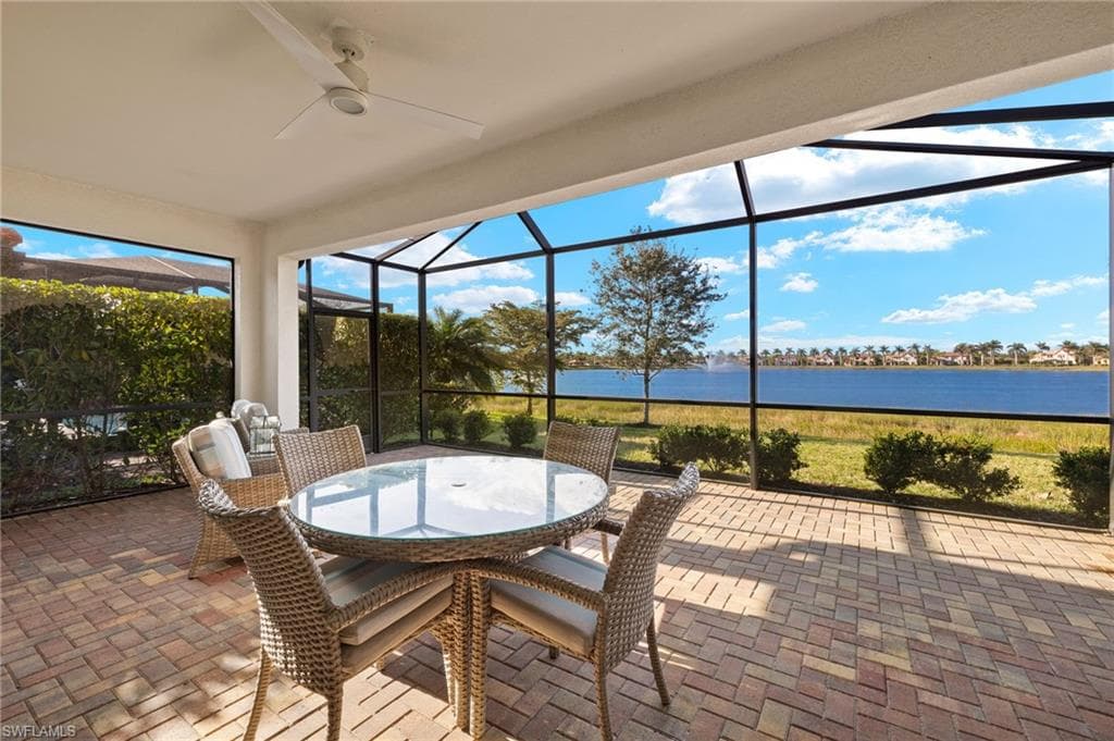 1606 Santiago Cir, Naples, FL 34113-29