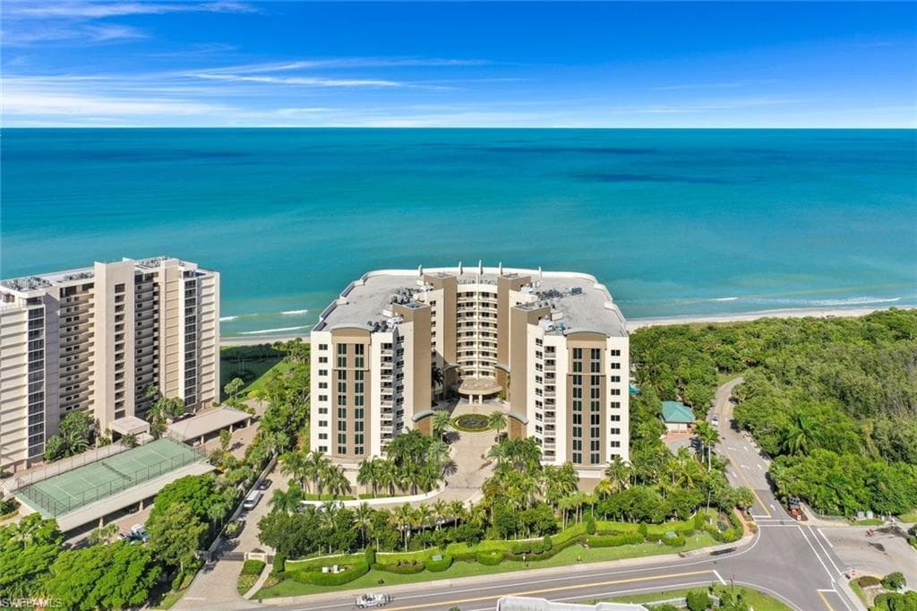 11125 Gulf Shore Dr Ph-1, Naples, FL 34108-2