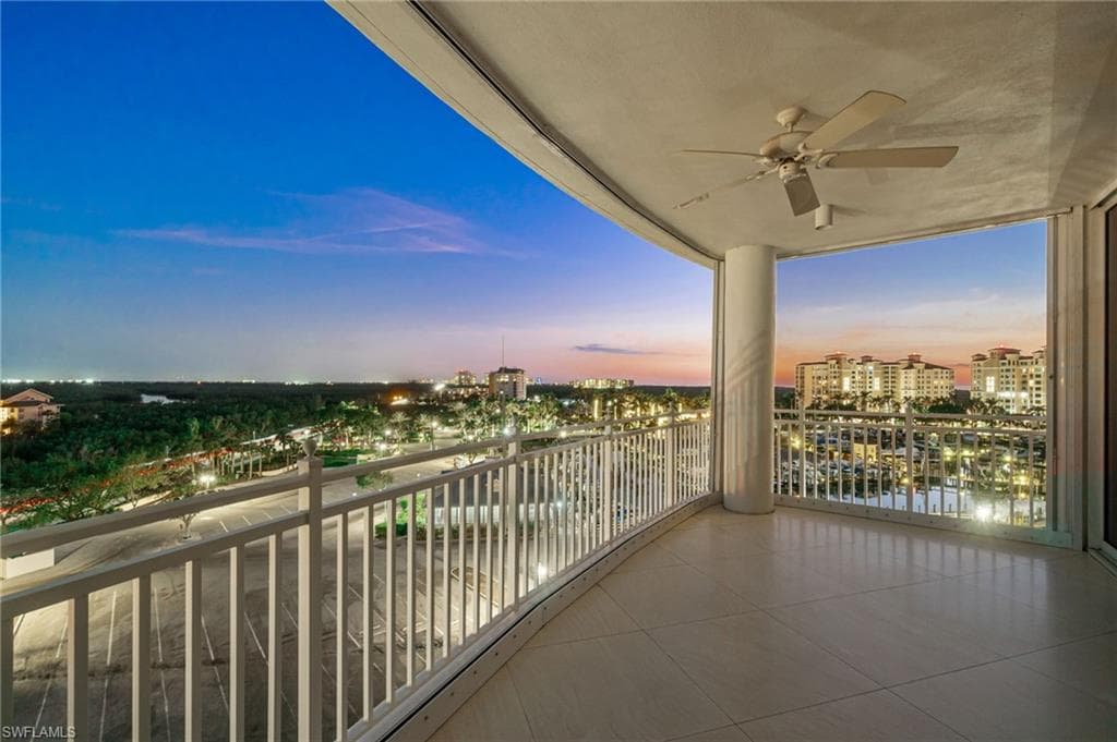 13665 Vanderbilt Dr 701, Naples, FL 34110-21