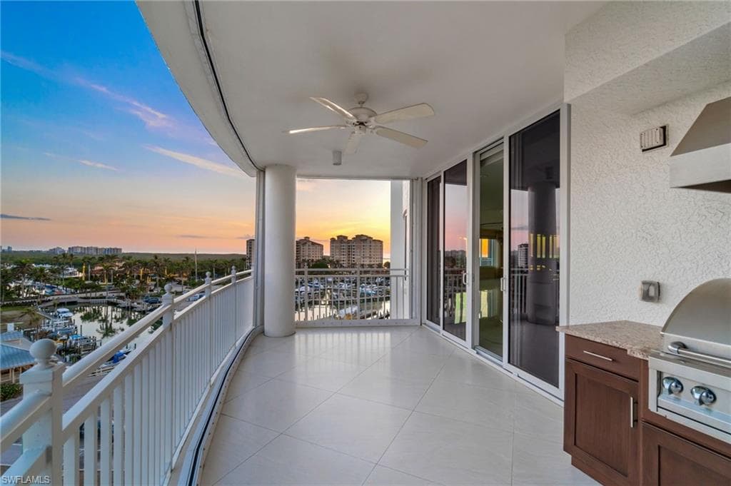 13665 Vanderbilt Dr 701, Naples, FL 34110-23