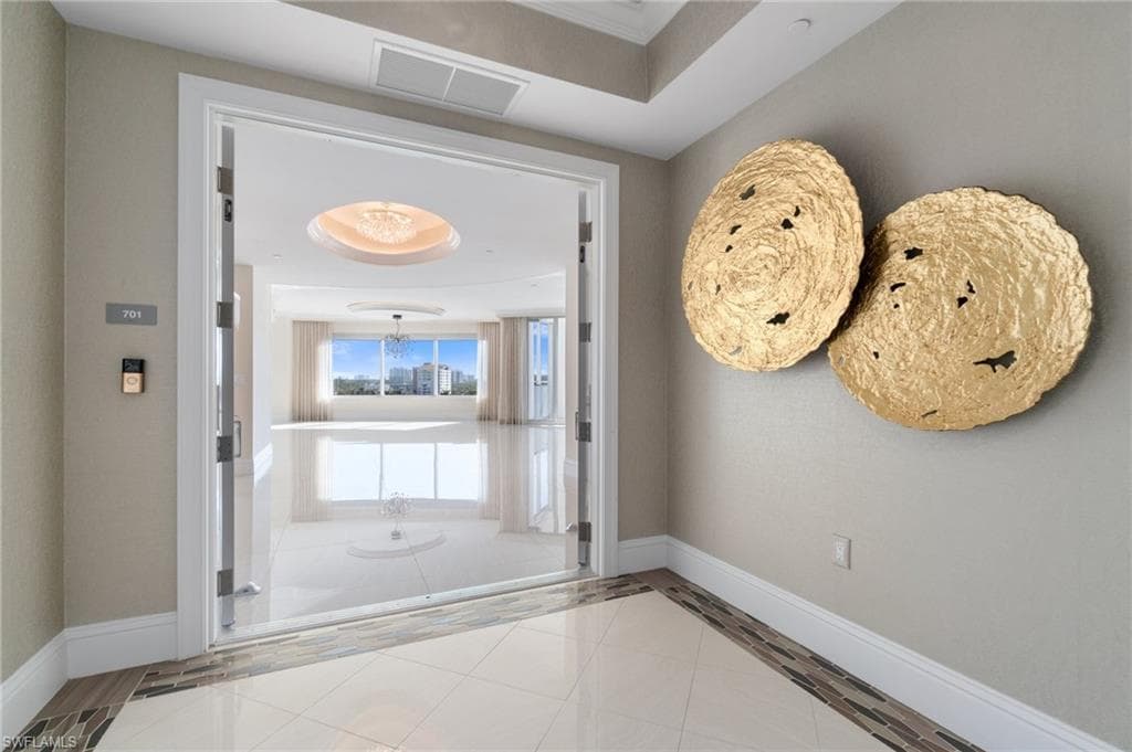 13665 Vanderbilt Dr 701, Naples, FL 34110-36