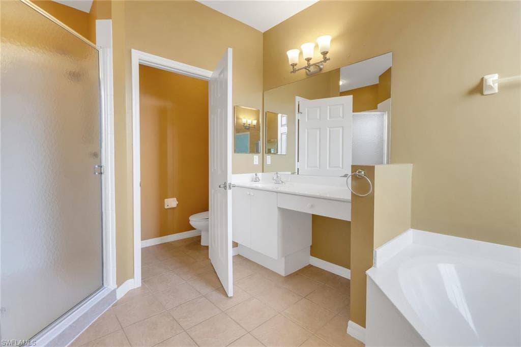 14764 Pinnacle Pl 65, Naples, FL 34119-24
