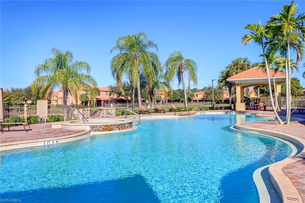 14764 Pinnacle Pl 65, Naples, FL 34119-30