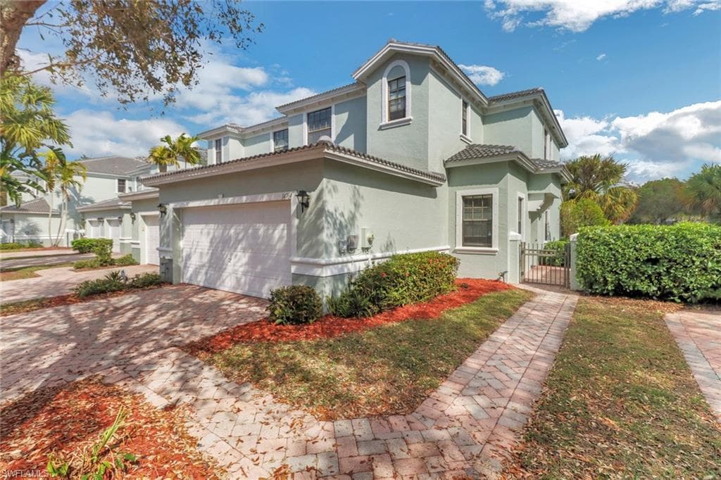14764 Pinnacle Pl 65, Naples, FL 34119-4