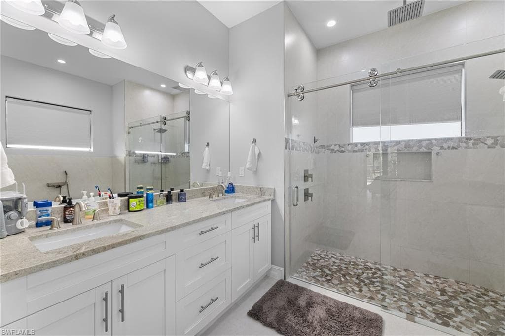 2642 10th Ave NE, Naples, FL 34120-23