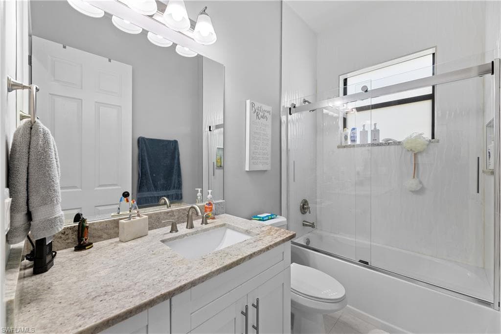 2642 10th Ave NE, Naples, FL 34120-4