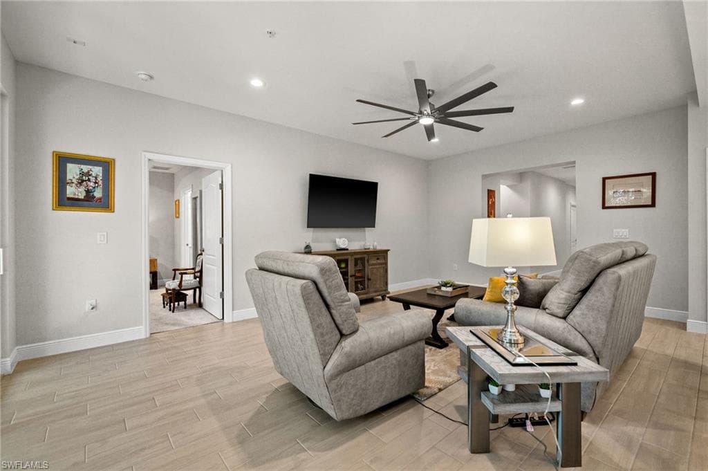 2280 Priory Ln 1102, Naples, FL 34120-9