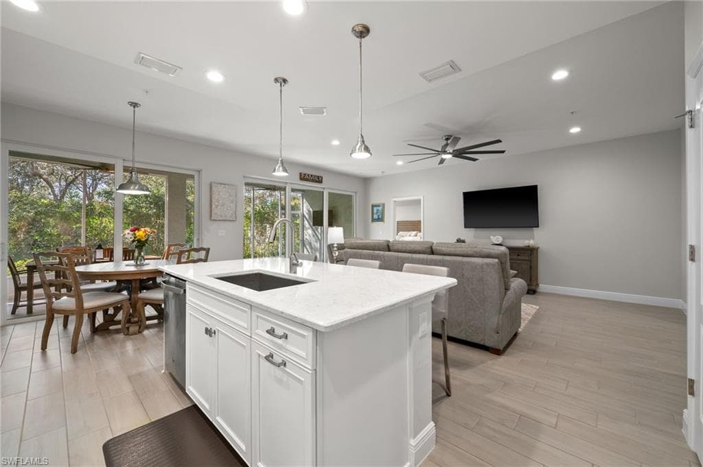 2280 Priory Ln 1102, Naples, FL 34120-14