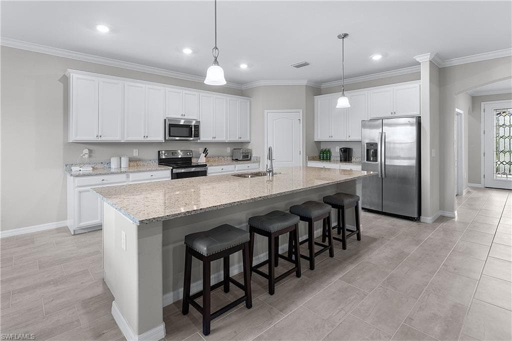 17586 Ashcomb Way, Estero, FL 33928-19