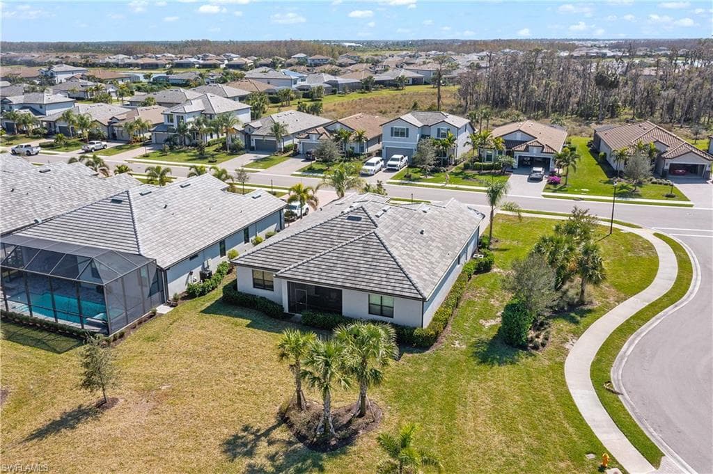 17586 Ashcomb Way, Estero, FL 33928-35