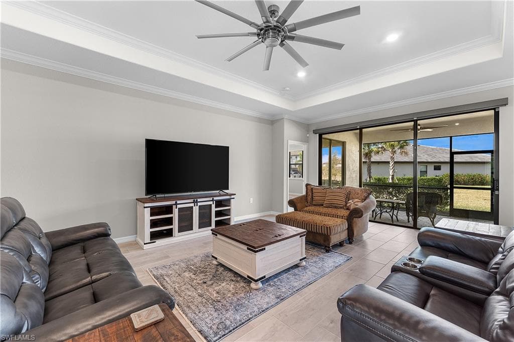 17586 Ashcomb Way, Estero, FL 33928-2