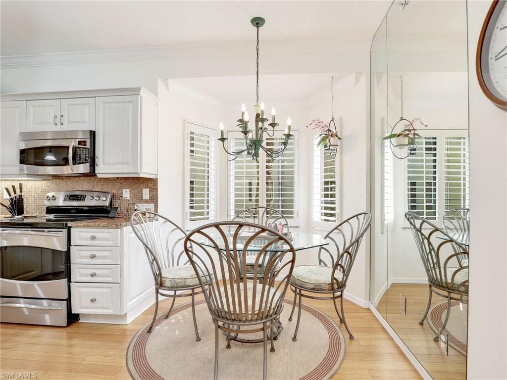 7734 Pebble Creek Cir 104, Naples, FL 34108-13